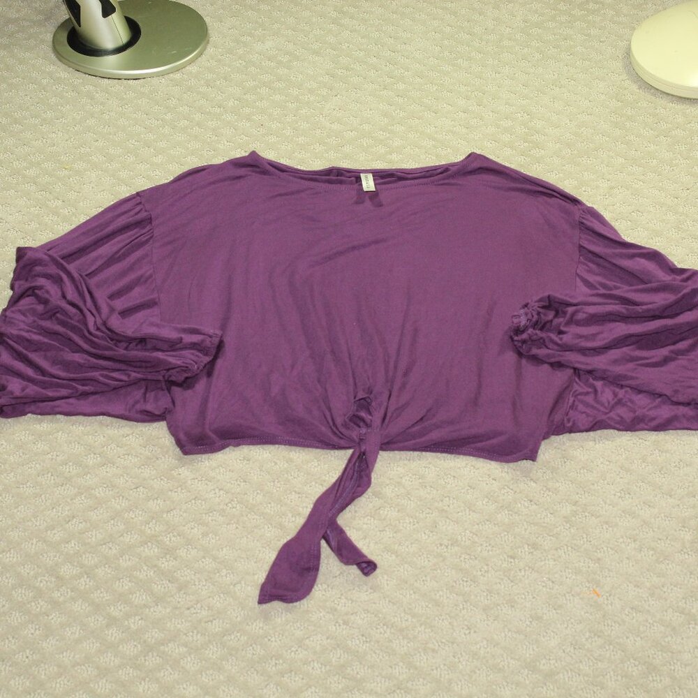 Emerald Women's Small Oversized Cropped Tie Front Purple Balloon Sleeve Blouse